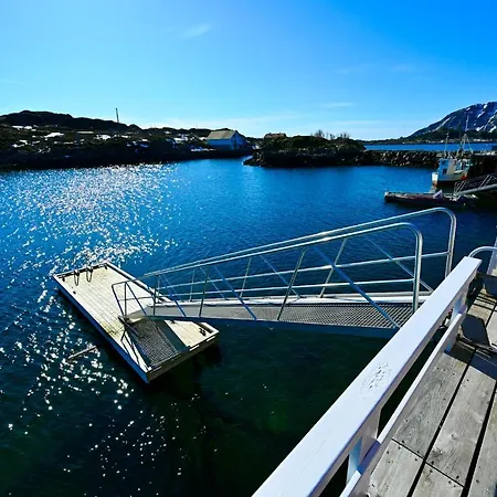 Fishermans Dock Lofoten *